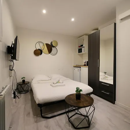 Studio Moderne Proche Commodites - 18 - 2p Paris