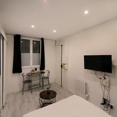 Studio Moderne Proche Commodites - 18 - 2p Apartment *